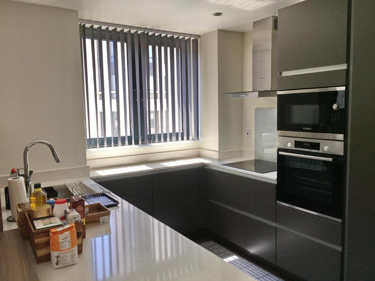 غيبرالتار Luxurious Central Apartment With Pool المظهر الخارجي الصورة
